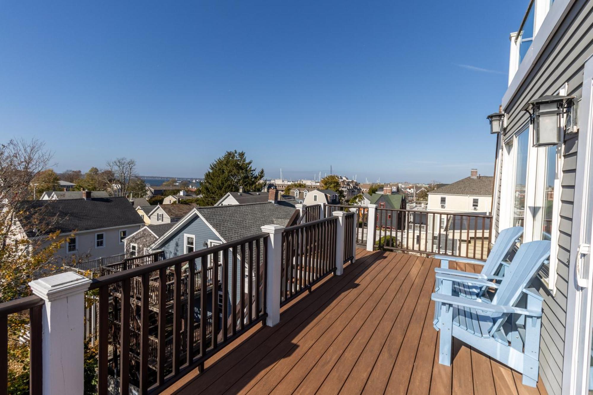 The Newport Lofts - 617 Thames Street Apartment Bagian luar foto
