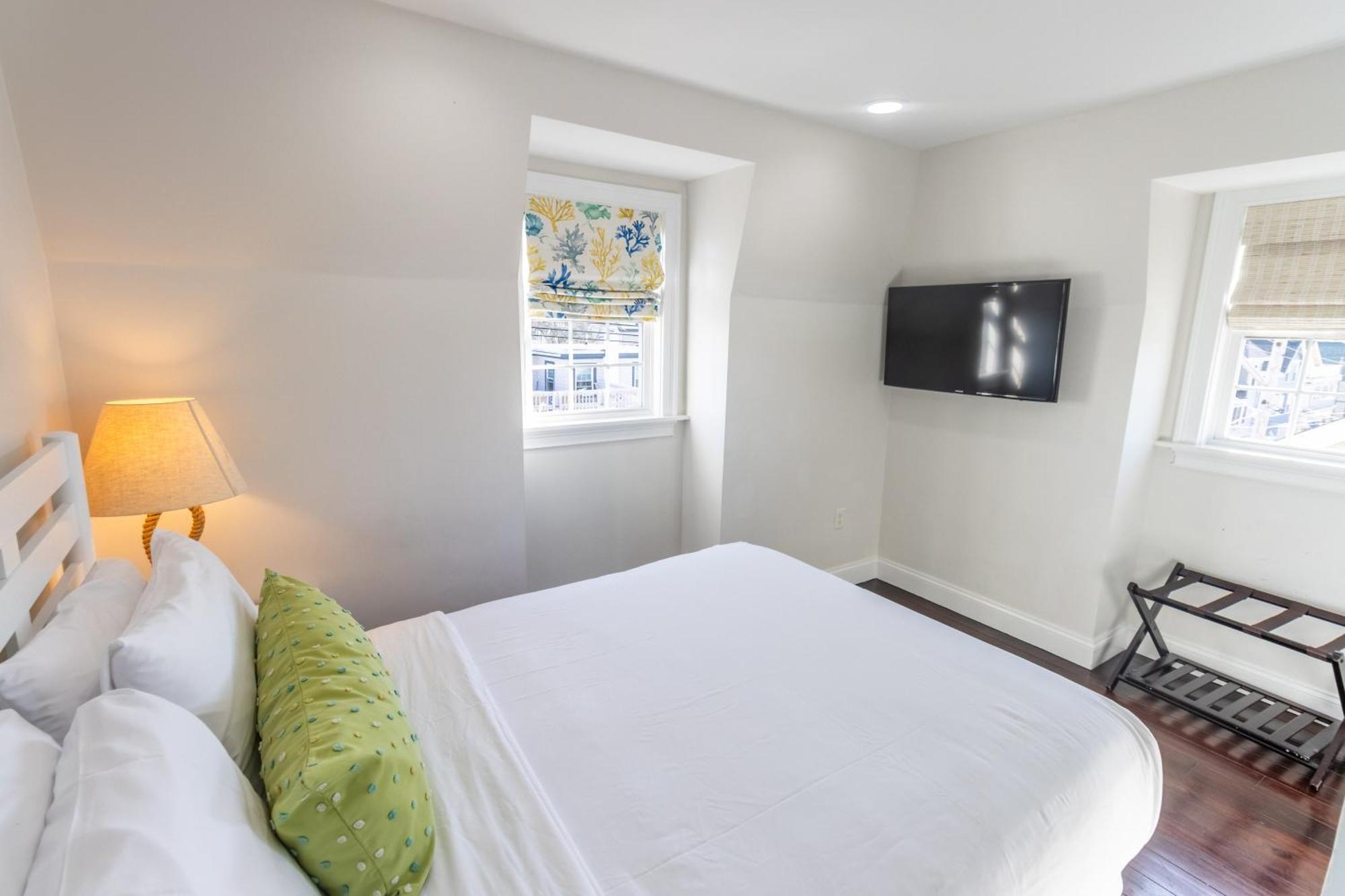 The Newport Lofts - 617 Thames Street Apartment Bagian luar foto