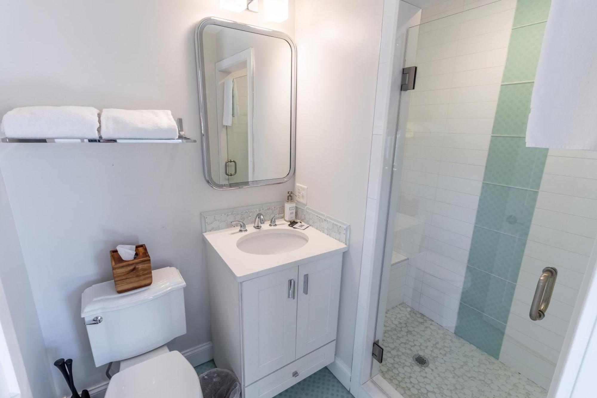 The Newport Lofts - 617 Thames Street Apartment Bagian luar foto